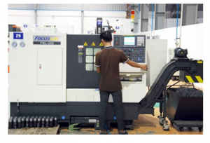 Hình 2.10. Máy tiện CNC Focus 220